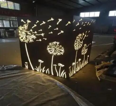 房山耐候钢灯箱